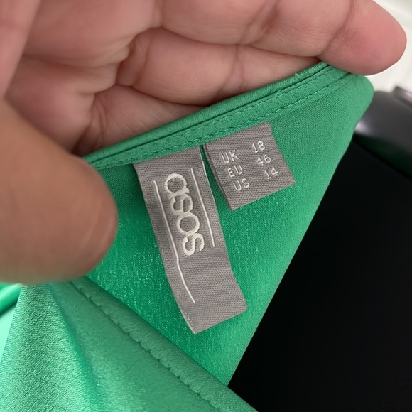 WORN ONCE ASOS Kelly Green Evening Dress - Size 14 - Picture 4 of 5
